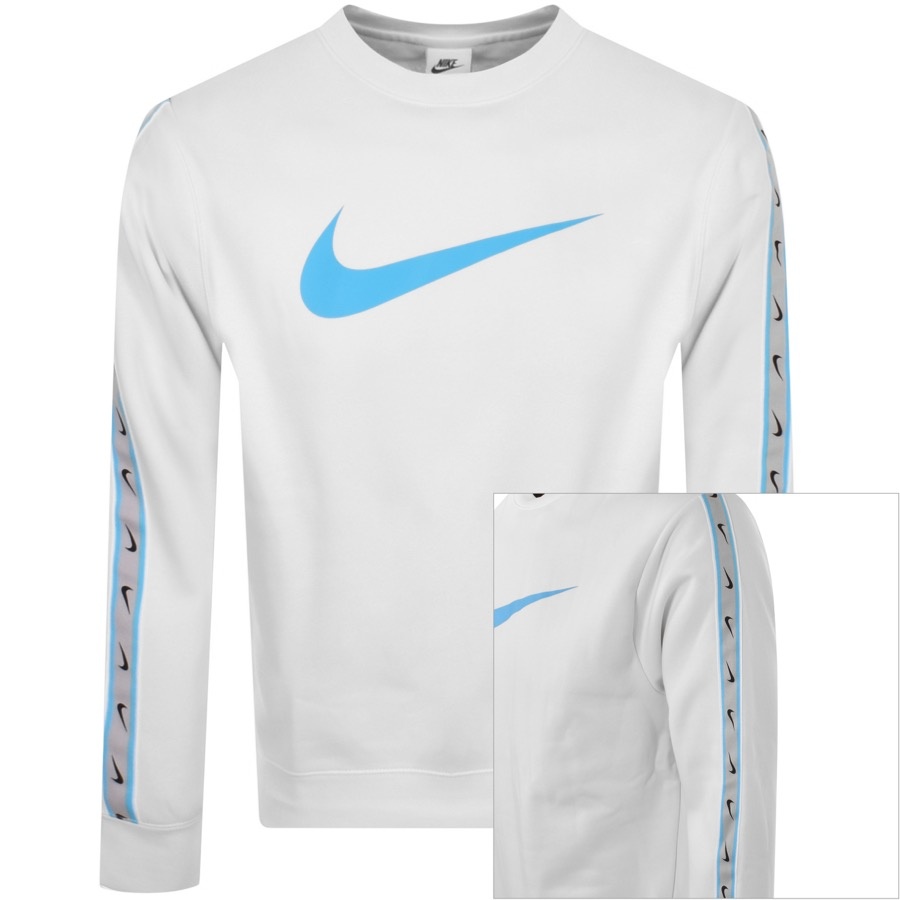 Nike repeat crew discount sweatshirt