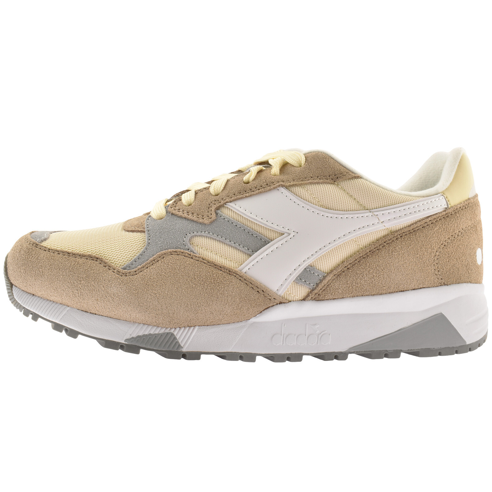 Shop Diadora N902 Trainers Cream