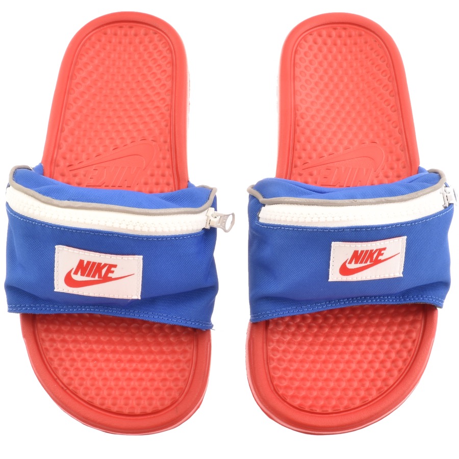 nike zipper slipper